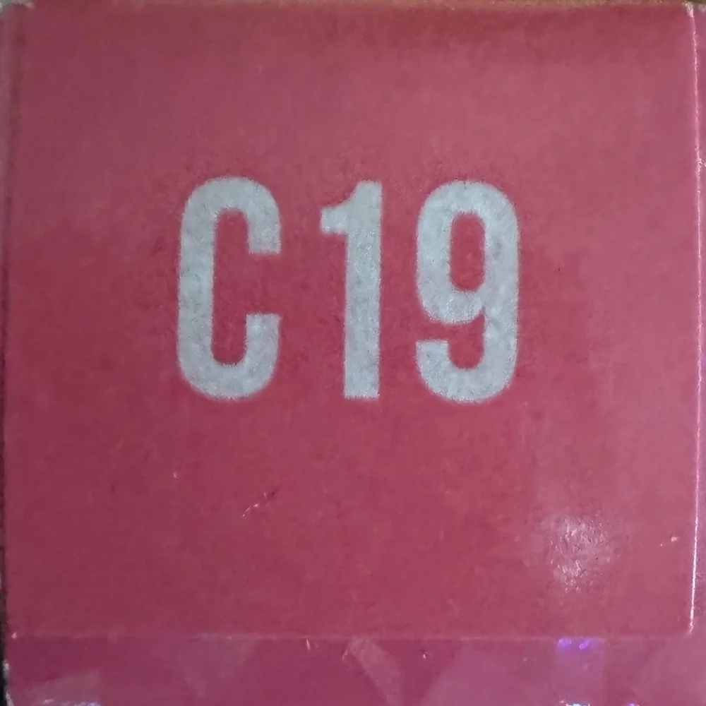 NIB Jeffree Star Magic Star Concealer Shade C19